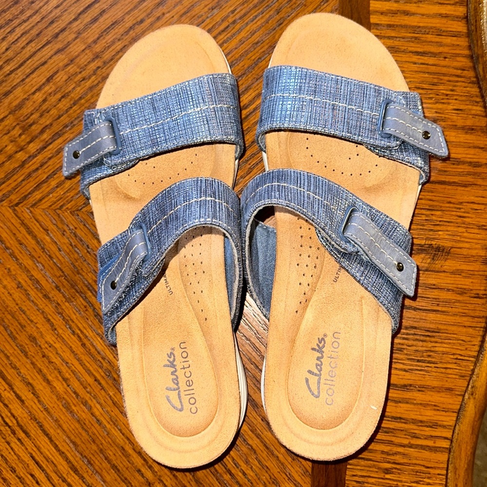 Clark’s Slip On Sandals with Velcro Straps, Blue w/metallic accents size 8.5